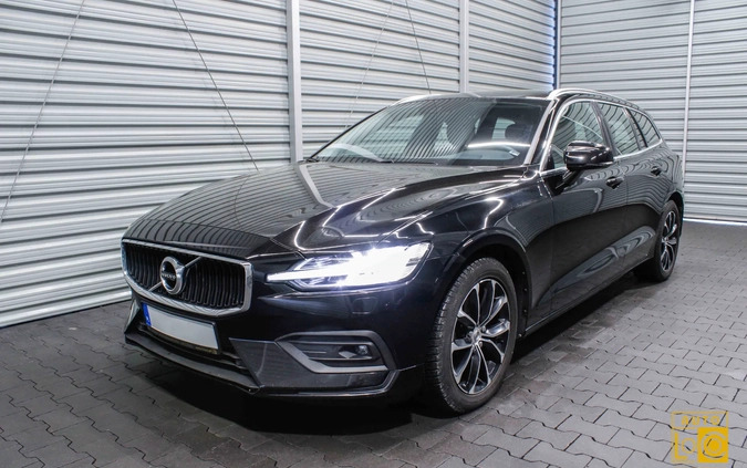 Volvo V60 cena 79777 przebieg: 199900, rok produkcji 2019 z Gorzów Wielkopolski małe 742